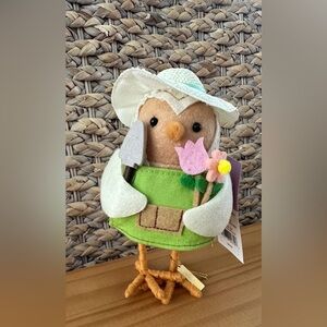 NWT 2025 Spring Target SPRITZ Easter Featherly Friends Bird Deckle